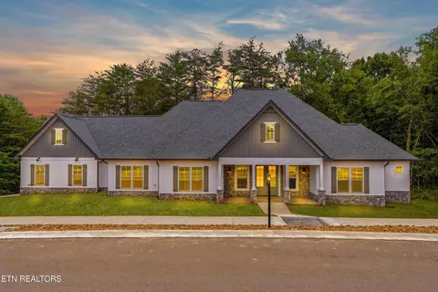 213 Gado Ln, Loudon, TN 37774