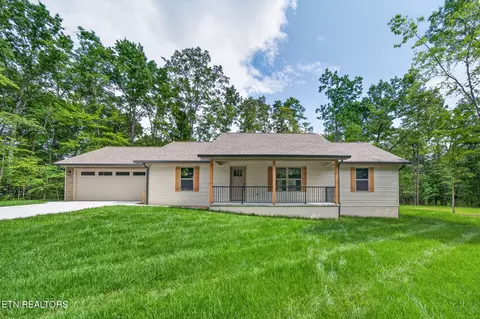 1146 Natchez Trce, Crossville, TN 38572