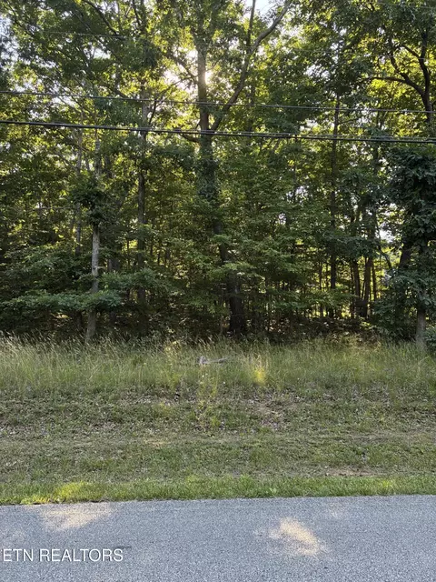 148 Manchester Rd, Crossville, TN 38558
