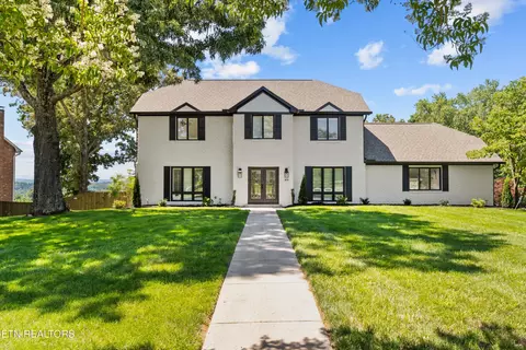 10719 Farragut Hills Blvd, Knoxville, TN 37934