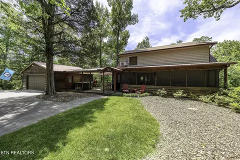 1336 Whites Mill Rd, Maryville, TN 37803