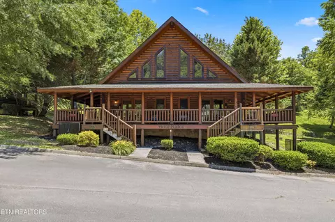 3126 Smoky Ridge Way, Sevierville, TN 37862