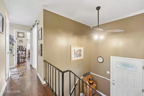 Entry Way - 638 Marie St, Talbott, TN 37877 photo 2 of 4