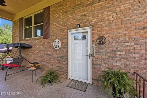 Exterior - 638 Marie St, Talbott, TN 37877 photo 2 of 11