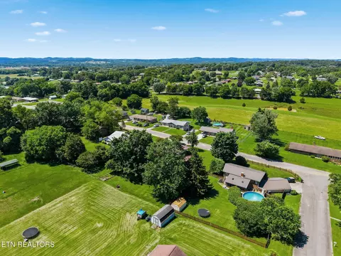 View/Area - 638 Marie St, Talbott, TN 37877 photo 1 of 4