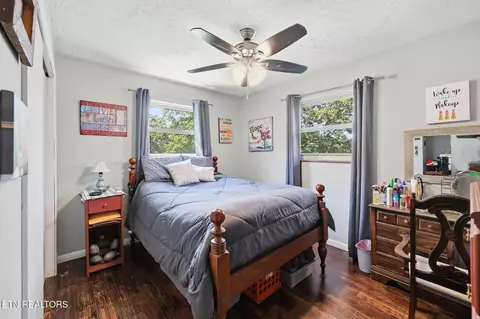 Bedroom - 638 Marie St, Talbott, TN 37877 photo 3 of 6
