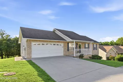 421 Drakewood Rd, Knoxville, TN 37924