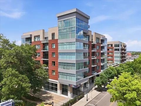 333 W Depot Ave #207, Knoxville, TN 37917