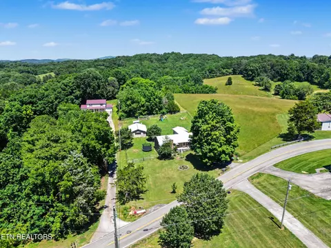 View/Area - 848 Lakeshore Rd, Talbott, TN 37877 photo 2 of 9