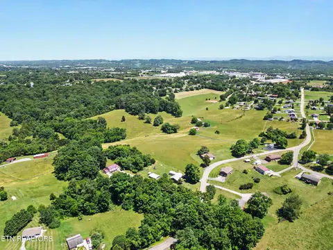 View/Area - 848 Lakeshore Rd, Talbott, TN 37877 photo 3 of 9