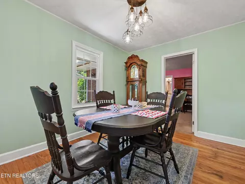 Dining - 848 Lakeshore Rd, Talbott, TN 37877 photo 3 of 3