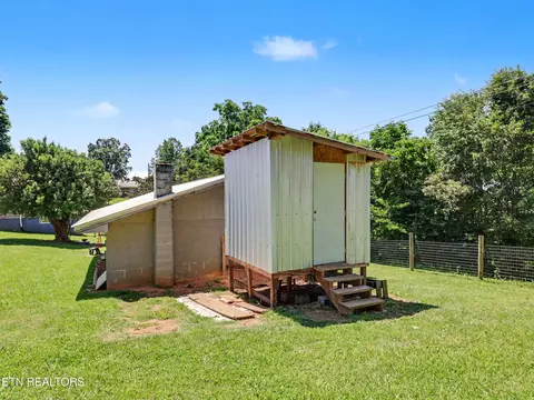 Exterior - 848 Lakeshore Rd, Talbott, TN 37877 photo 7 of 7