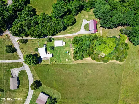 View/Area - 848 Lakeshore Rd, Talbott, TN 37877 photo 1 of 9