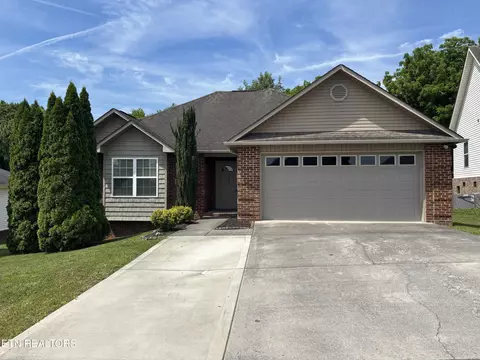 2043 Bluebonnet Dr, Mascot, TN 37806