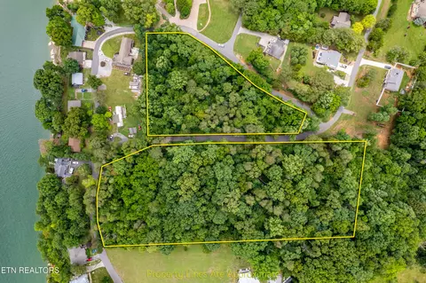 Smith Circle, Dandridge, TN 37725