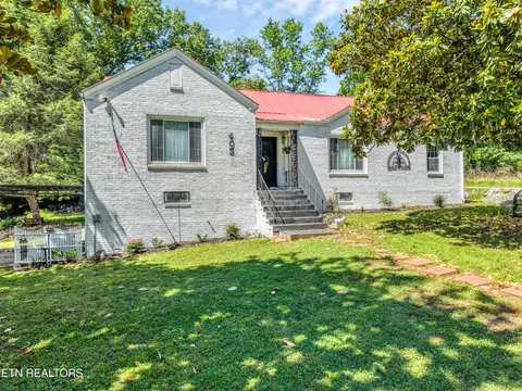 403 Rose Ave, Alcoa, TN 37701