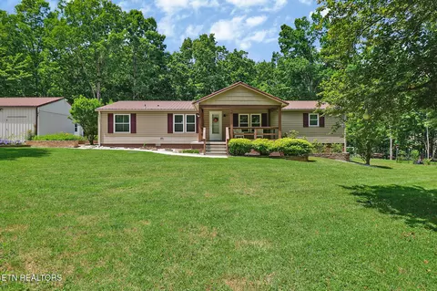 149 Vandever Ln, Crossville, TN 38572
