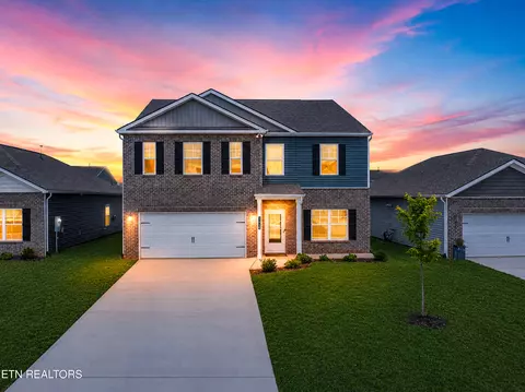 1410 Three Horses Ln, Maryville, TN 37803
