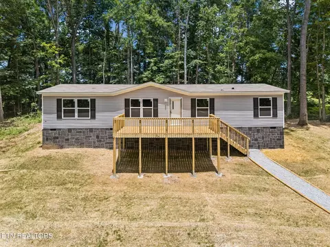 473 Randolph Fridley Rd, Sweetwater, TN 37874