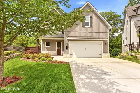 1226 Belle Pond Ave, Knoxville, TN 37932