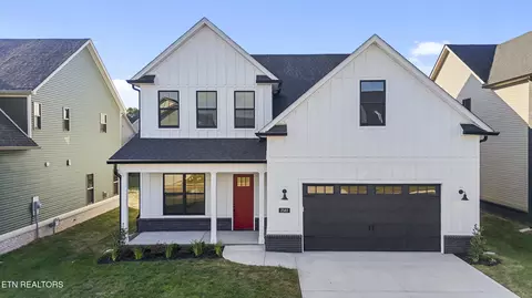 2583 Marshall Pass Rd, Knoxville, TN 37932