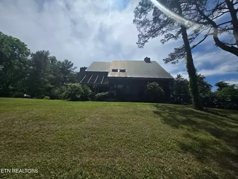 228 Marcella Rd, Cumberland Gap, TN 37724