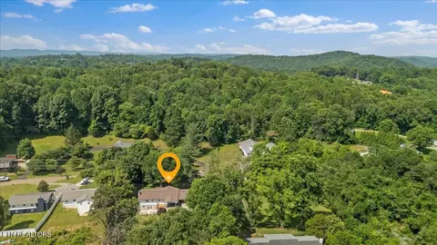 View/Area - 8528 Heiskell Rd, Powell, TN 37849 photo 5 of 5