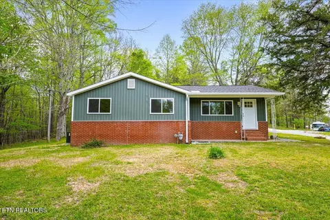 520 W Hills Dr, Huntsville, TN 37756
