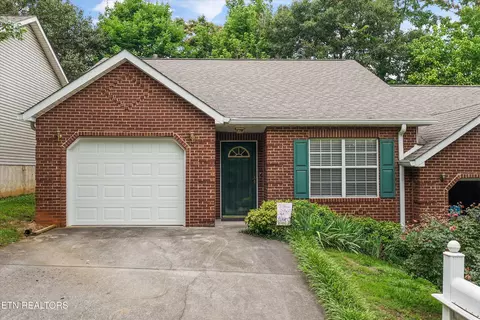 1307 Lucy Way, Knoxville, TN 37912