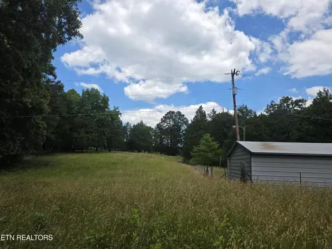 Exterior - 8050 Lett Rd, Corryton, TN 37721 photo 9 of 20