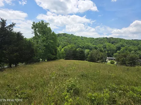 Exterior - 8050 Lett Rd, Corryton, TN 37721 photo 11 of 20