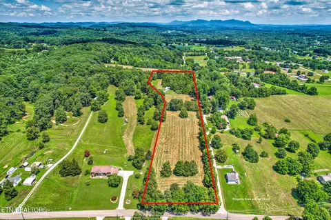 View/Area - 8050 Lett Rd, Corryton, TN 37721 photo 4 of 10