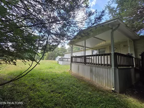 Exterior - 8050 Lett Rd, Corryton, TN 37721 photo 15 of 18