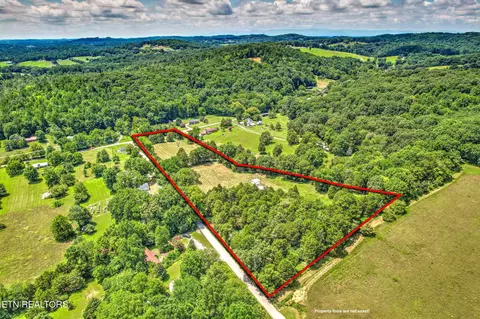 View/Area - 8050 Lett Rd, Corryton, TN 37721 photo 1 of 10