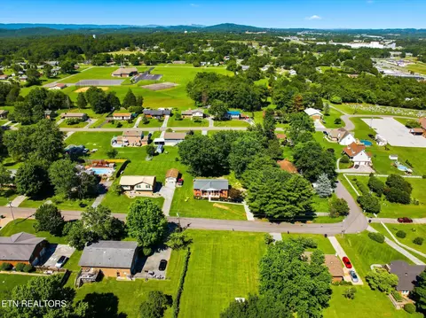View/Area - 428 Phyllis Cir, Talbott, TN 37877 photo 8 of 8