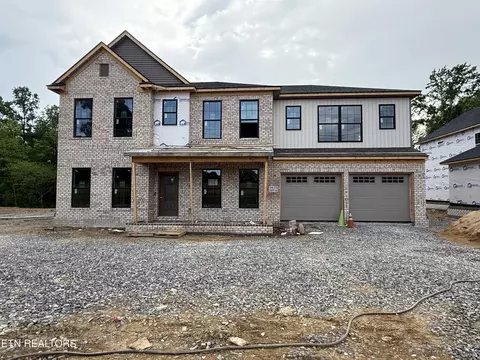 1635 Harvey Rd, Lenoir City, TN 37772