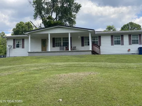 64 Dunlap Hollow Rd, Middlesboro, KY 40965