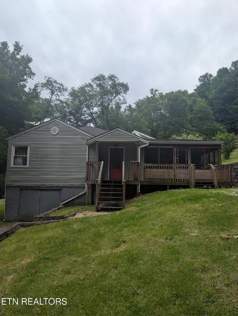 416 Georgia Ave, Pineville, KY 40977