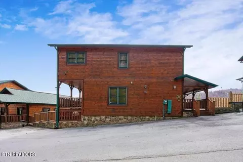832 Resort Way, Gatlinburg, TN 37738