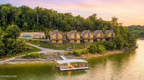 430 Sugar Cove Way, Newport, TN 37821