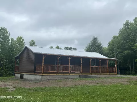 2240 Mt Pleasant Rd, Vonore, TN 37885