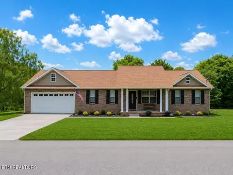 405 Ridgedale Dr, Strawberry Plains, TN 37871