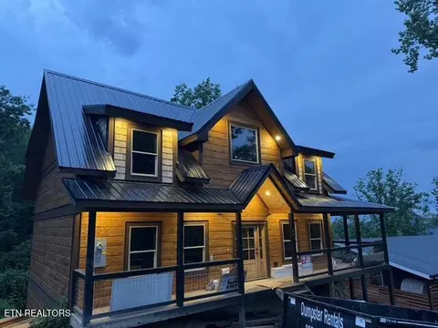 462 Loop Rd, Gatlinburg, TN 37738
