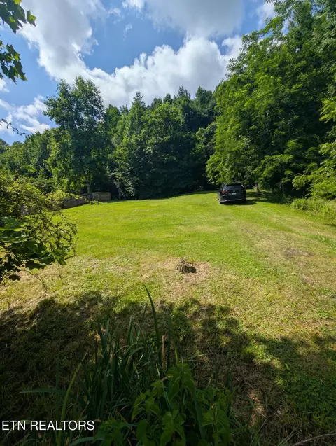 0 Bowling Rd, Middlesboro, KY 40965