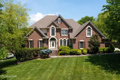 1265 Kensington Dr, Knoxville, TN 37922