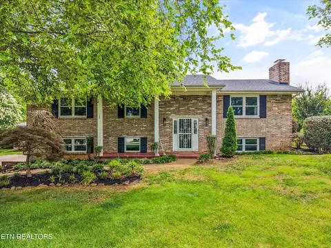 104 Suffolk Dr, Knoxville, TN 37922