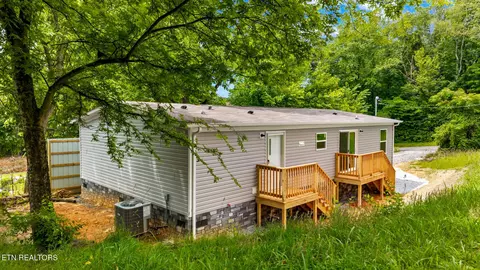 591 Freeman Ave, Newport, TN 37821