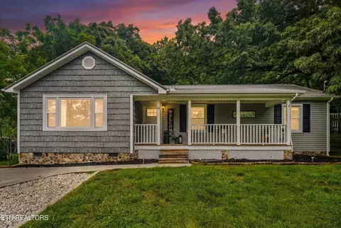 79 Reservoir Rd, Norris, TN 37828