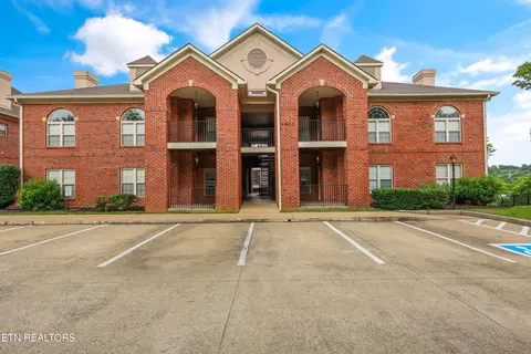 4801 Lyons View Pike #B 102, Knoxville, TN 37919