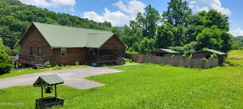151 Rolen Rd, New Tazewell, TN 37825